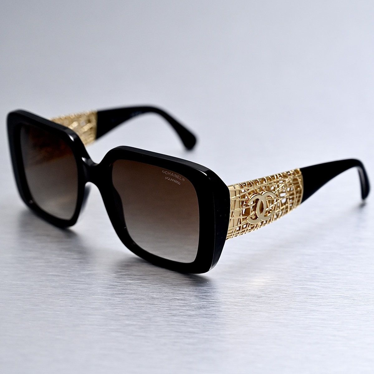 Chanel CHANEL 0CH5532 C622S9 SUNGLASSES Size ONE SIZE - 2 Thumbnail