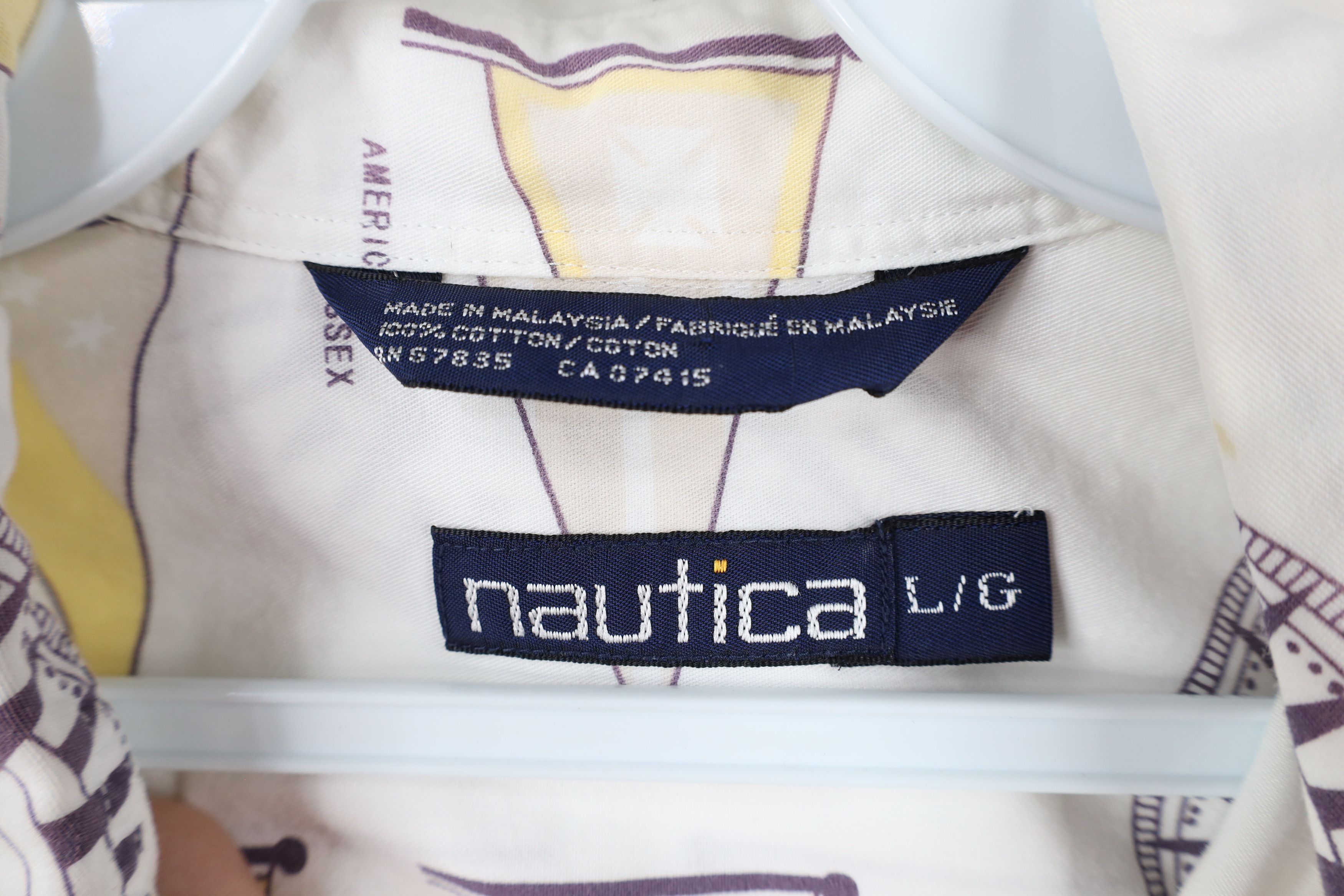 Nautica × Vintage Vintage 90s Nautica Flag All Over Print Button Down Shirt Size US L / EU 52-54 / 3 - 9 Thumbnail