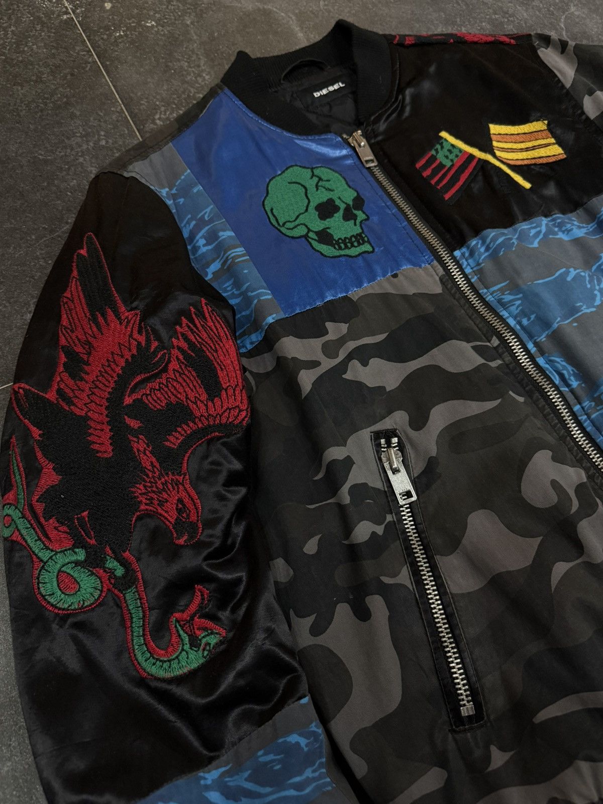Diesel Very Rare Diesel Men Sukajan Skull Patchwork Zip-Up Size US L / EU 52-54 / 3 - 3 Thumbnail
