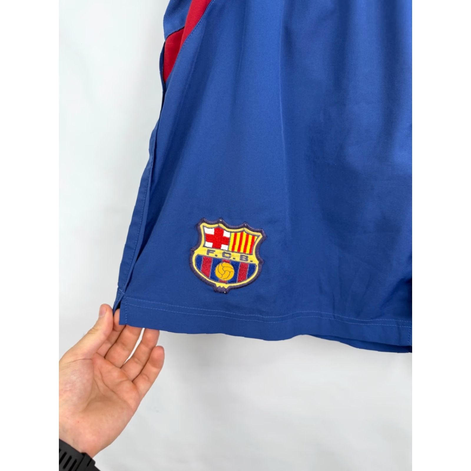 Nike VINTAGE FC Barcelona Nike Soccer Shorts M Blue Mens Size US 31 - 3 Thumbnail