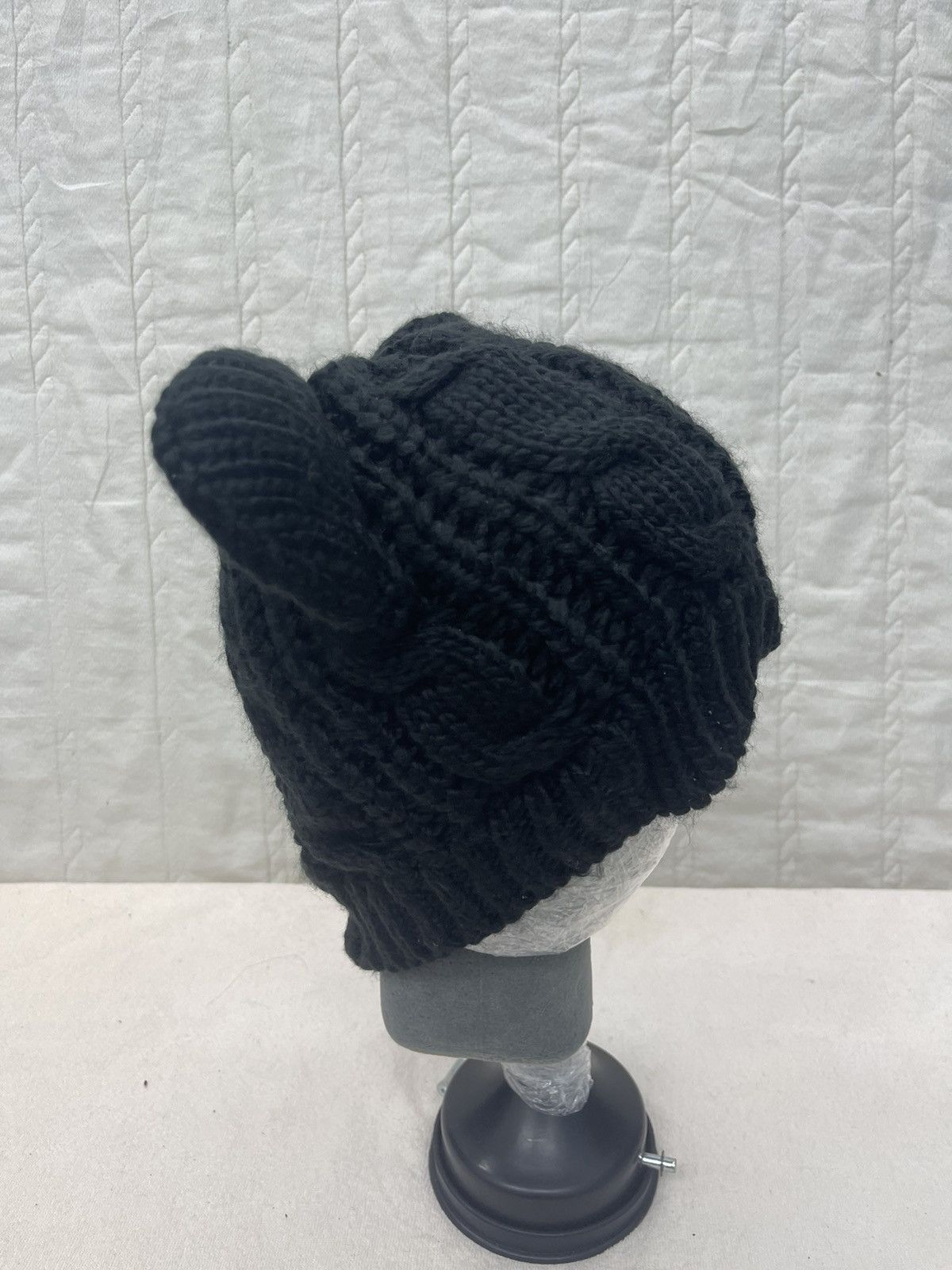 Japanese Brand KNITTED BUNNY HORN DEVIL BEANIE Size ONE SIZE - 3 Thumbnail