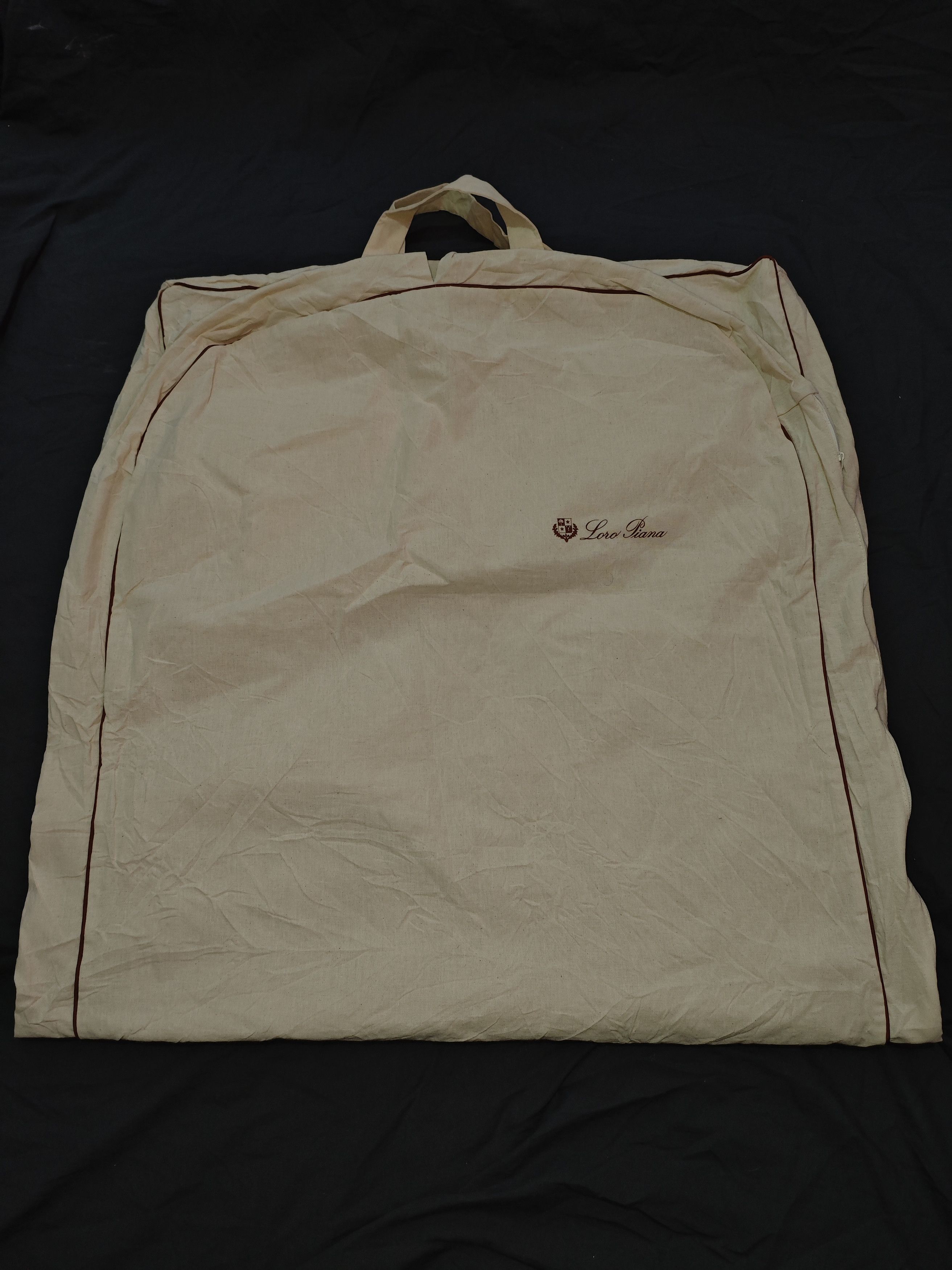 Loro Piana LORO PIANA SUIT HANGER DUST BAG Size ONE SIZE - 2 Thumbnail