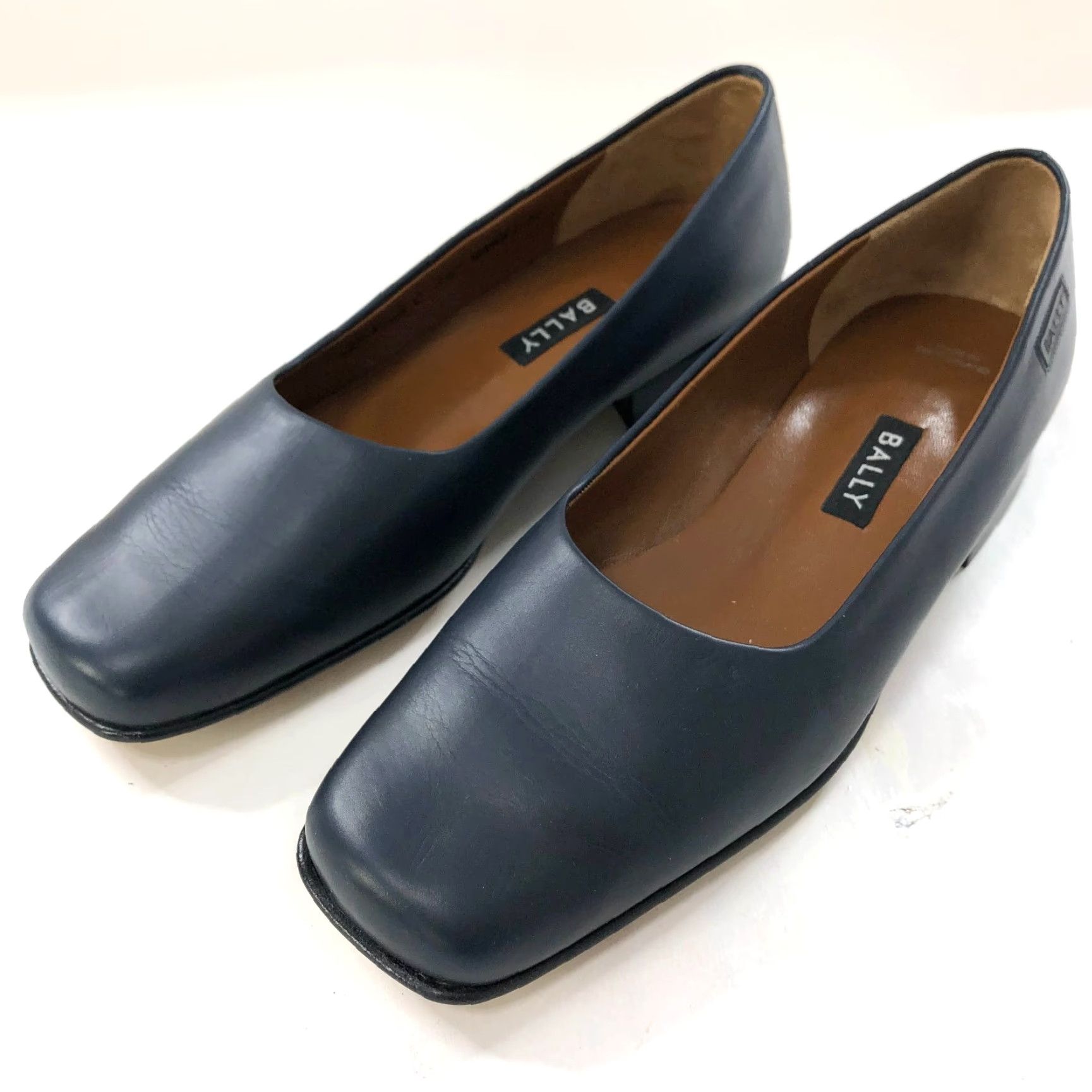 Bally Bally Women's Leather Slip On Pumps Low Heel Formal Dress Shoes Blue Size S / US 4 / IT 40 - 2 Thumbnail