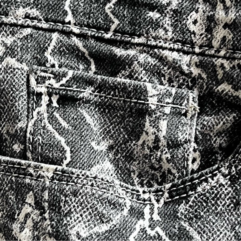 BLANKNYC Blank NYC The Reade Crop Skinny Jeans Snakeskin Women’s Siz Size 28" / US 6 / IT 42 - 5 Thumbnail