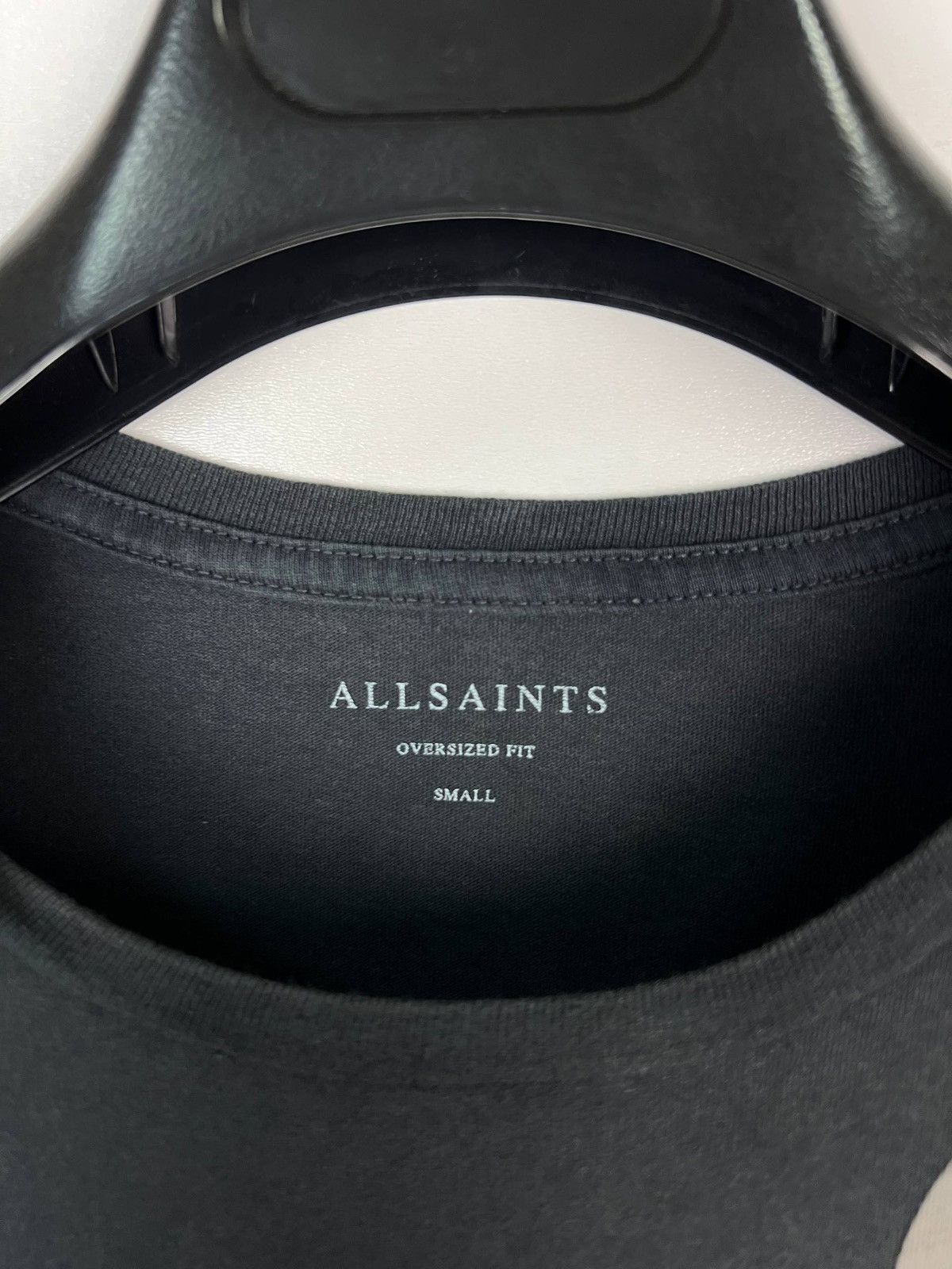 Allsaints Allsaints globus varsity skull t-shirts size S Size US S / EU 44-46 / 1 - 3 Thumbnail