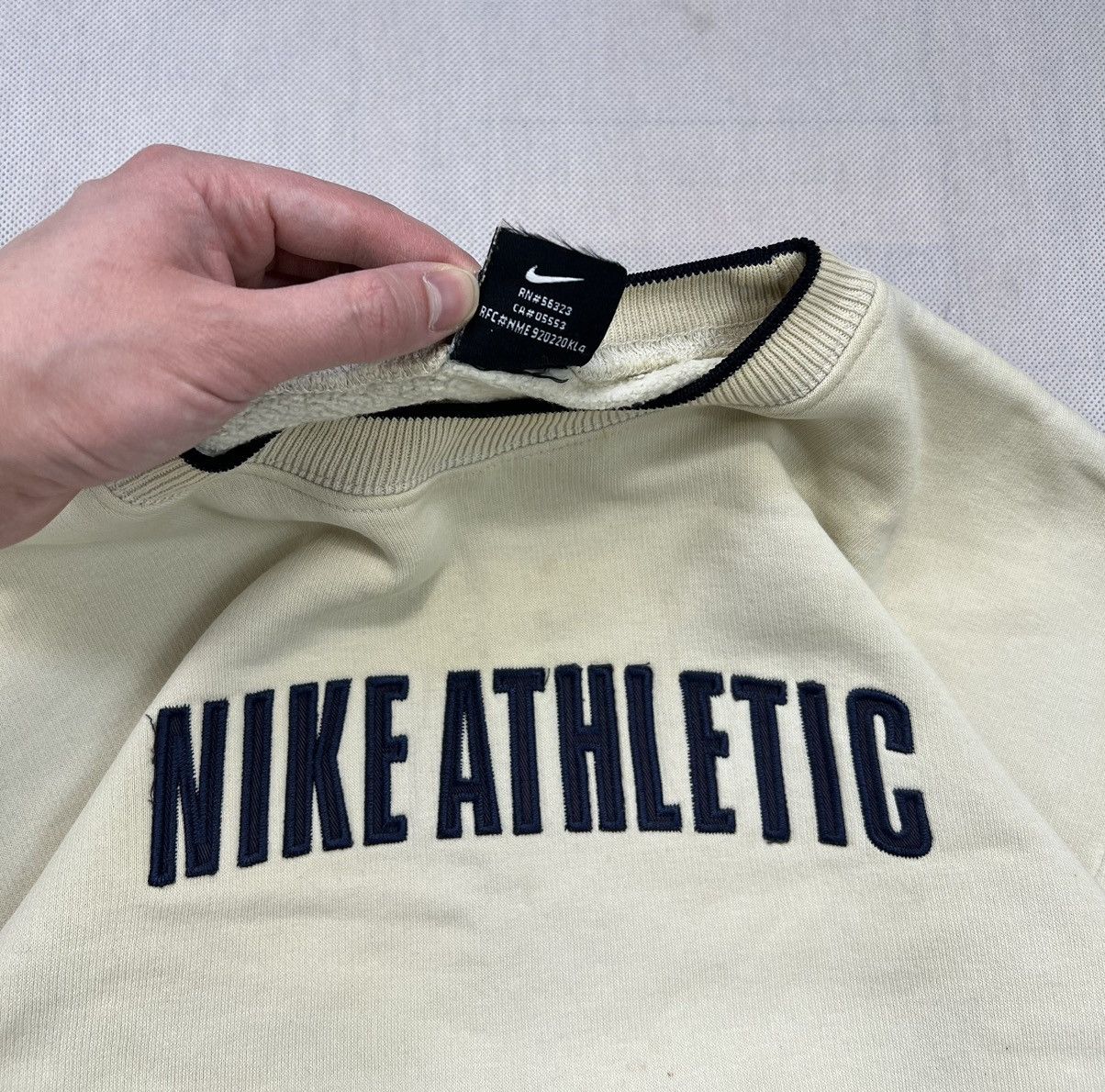 Nike × Vintage Sweatshirt Nike Athletic Spellout Vintage 90’s Size US M / EU 48-50 / 2 - 3 Thumbnail