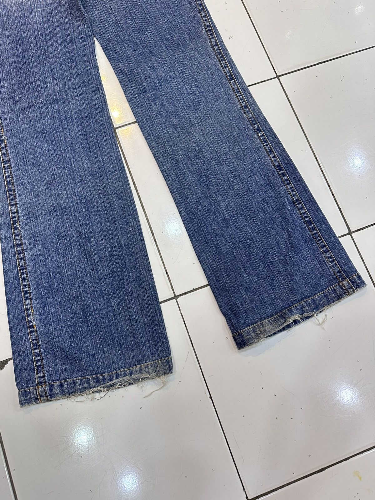 GOA 2000s Distressed Dsquared2 Flare Y2K Jeans Goa Lgb Style Size US 30 / EU 46 - 6 Thumbnail
