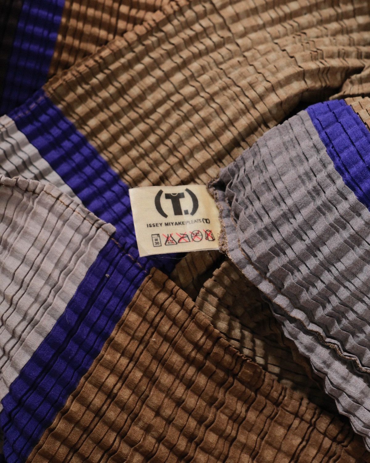 Pleats Please Issey Miyake Issey Miyake Pleated Turtle Neck Long Sleeve Size M / US 6-8 / IT 42-44 - 4 Thumbnail