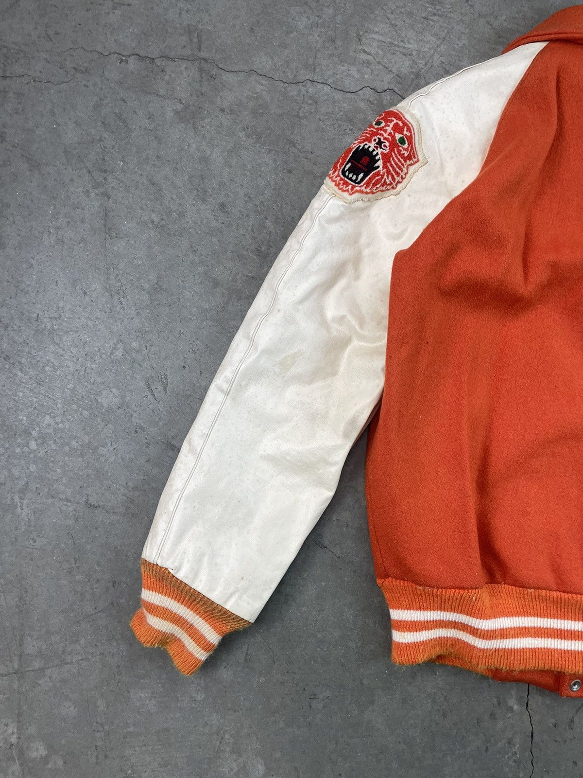Vintage Vintage "T" Band Varsity Letterman Jacket - Orange/ White Size US S / EU 44-46 / 1 - 9 Thumbnail