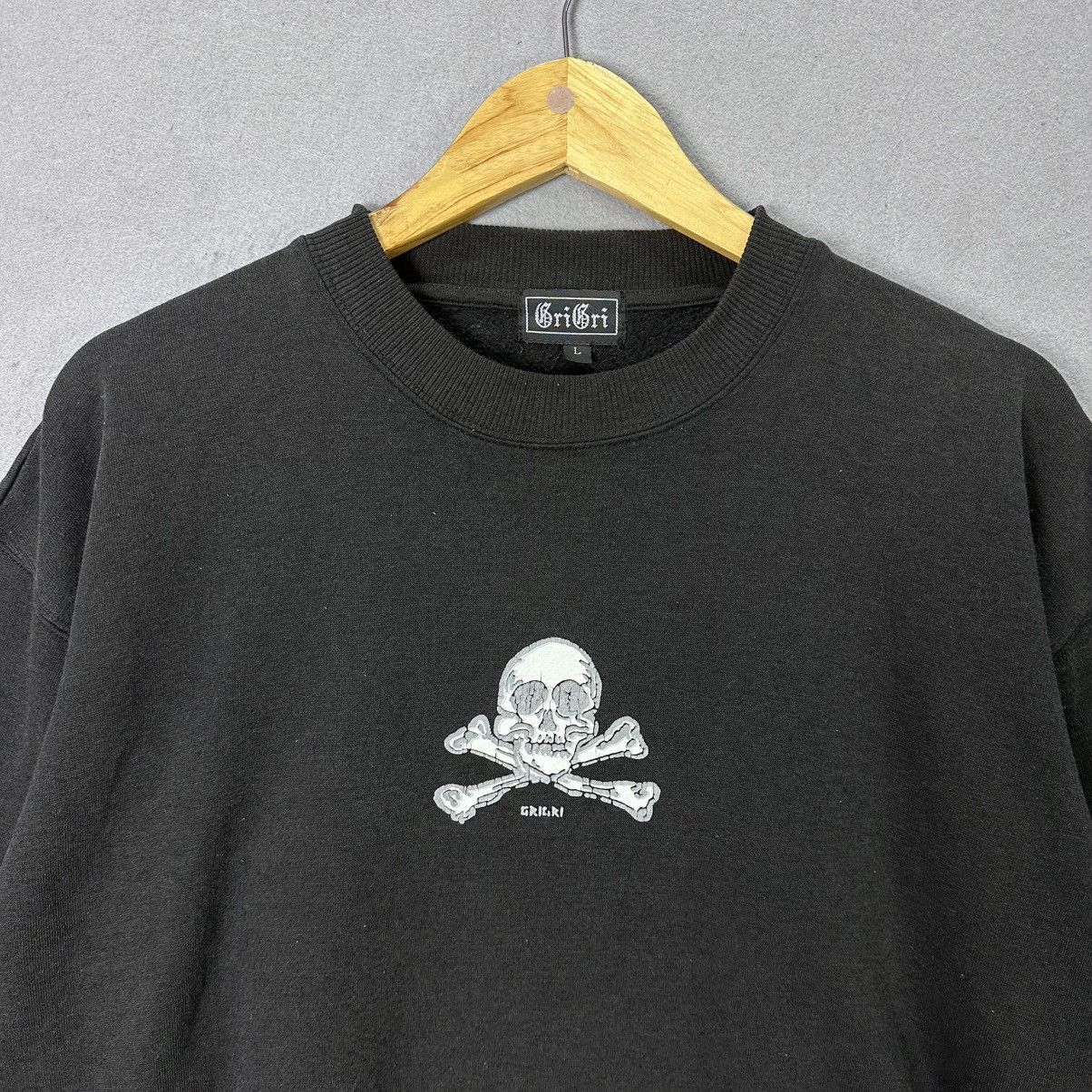 Japanese Brand Vintage Grigri Skull Crewneck Sweatshirt Punk Streetwear Size US L / EU 52-54 / 3 - 4 Thumbnail