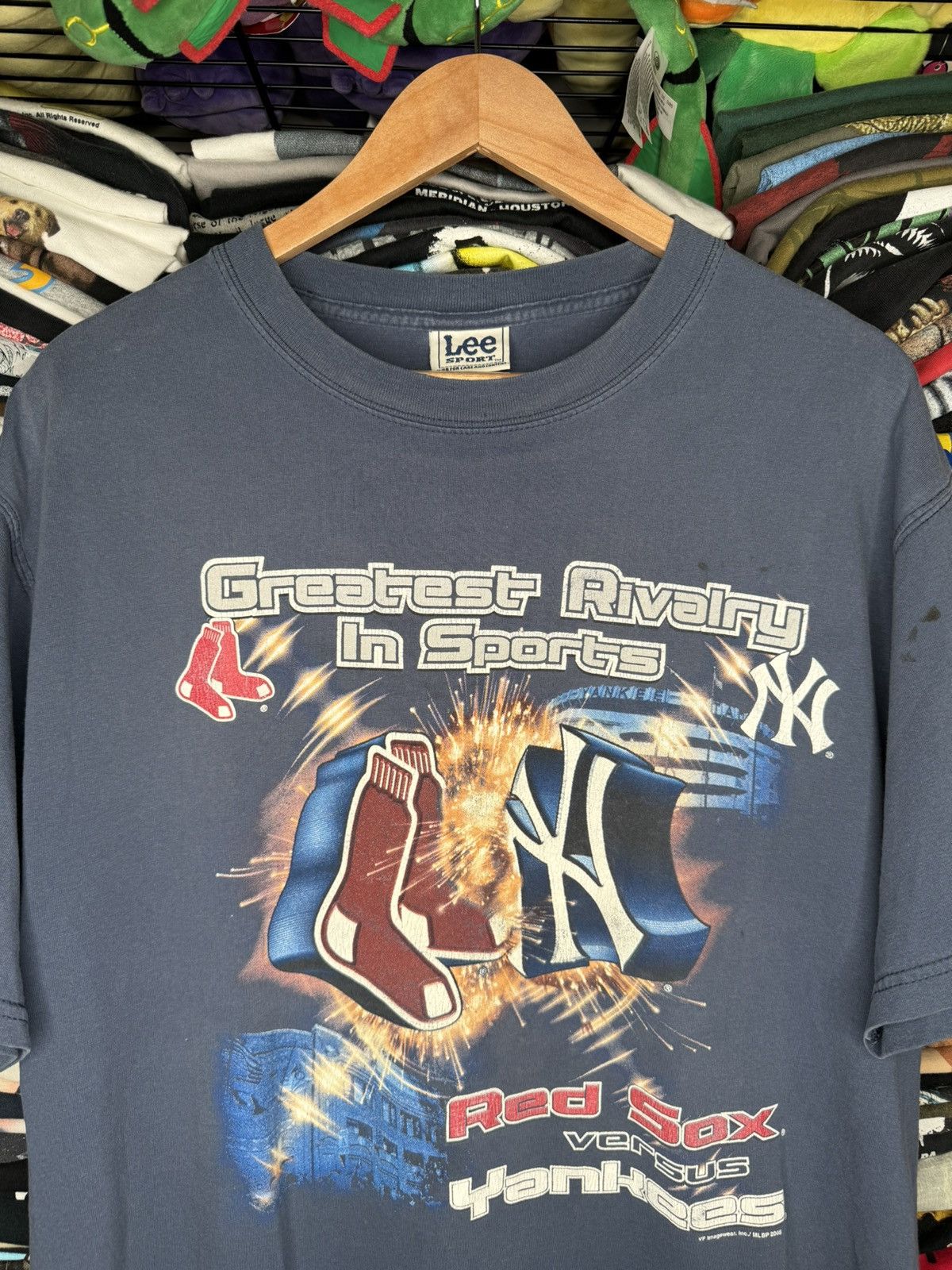 Lee × MLB × Vintage 2005 Greatest Rivalry Boston Red Sox New York Yankees Tee Size US L / EU 52-54 / 3 - 2 Thumbnail