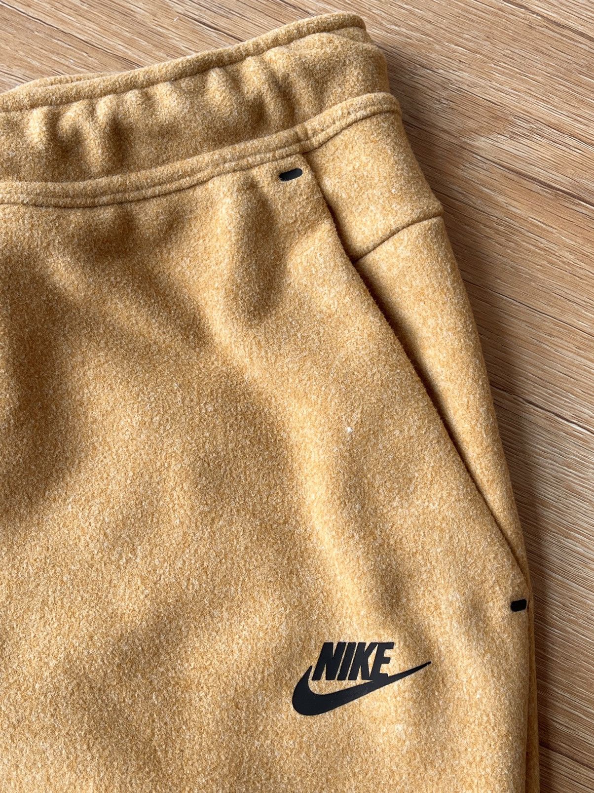 Nike NWT Nike Sportswear Tech Fleece Winterized Joggers Size XL Size US 34 / EU 50 - 9 Thumbnail