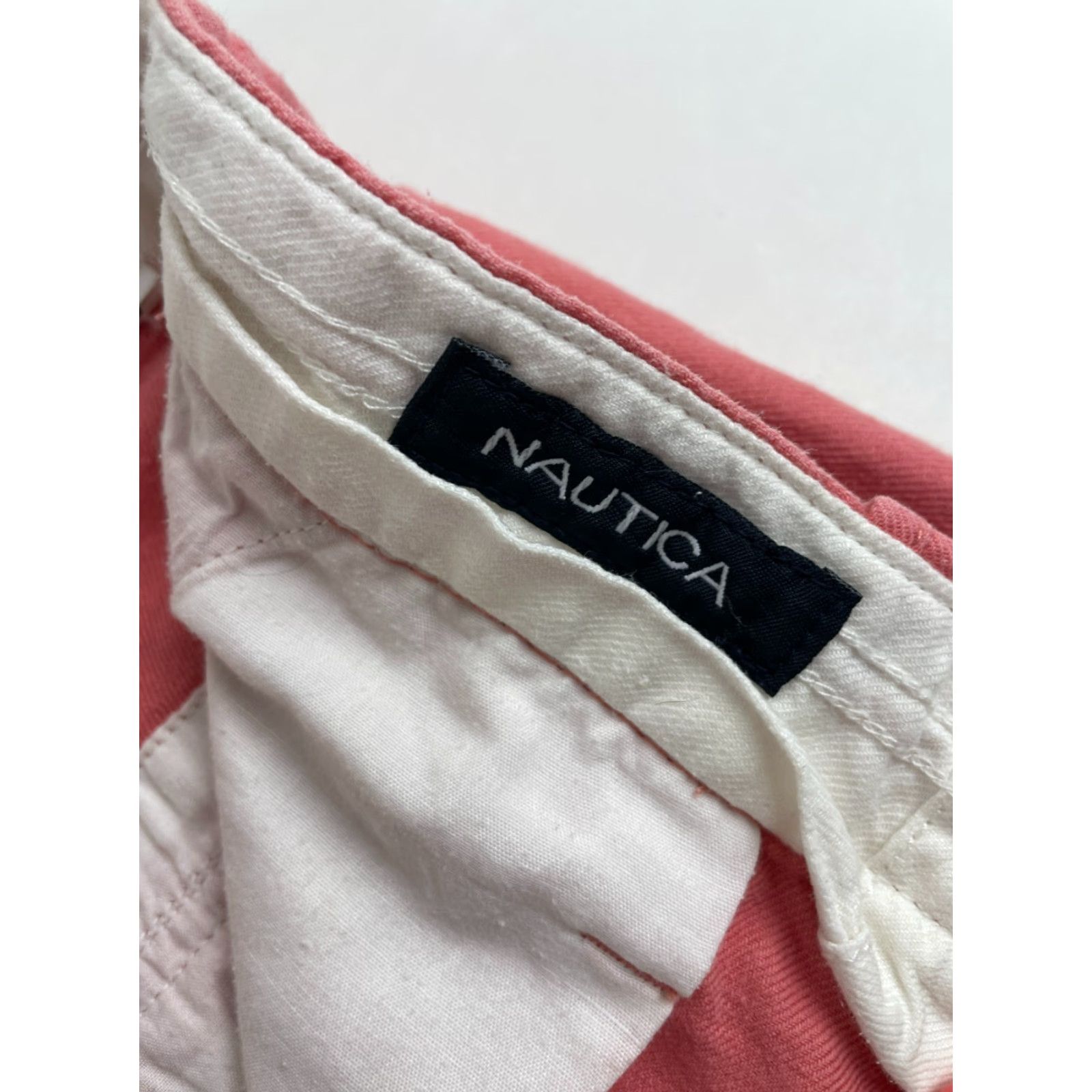 Nautica Nautica Shorts Mens 36W Pink Chino Flat Front Back Pockets Casual Travel Linen Cotton Modern 39 in Waist Regular No Vintage Mens Size US 39 - 6 Thumbnail
