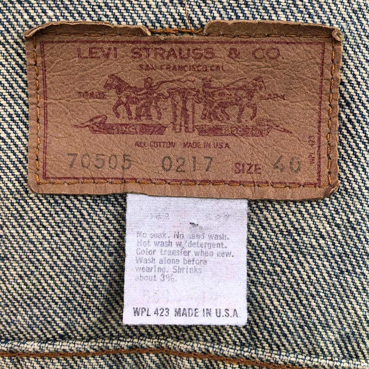 Levi's Vintage Clothing Vintage 80s Levis THRASHED Trucker Jacket Made In USA 🇺🇸 Size US M / EU 48-50 / 2 - 19 Thumbnail