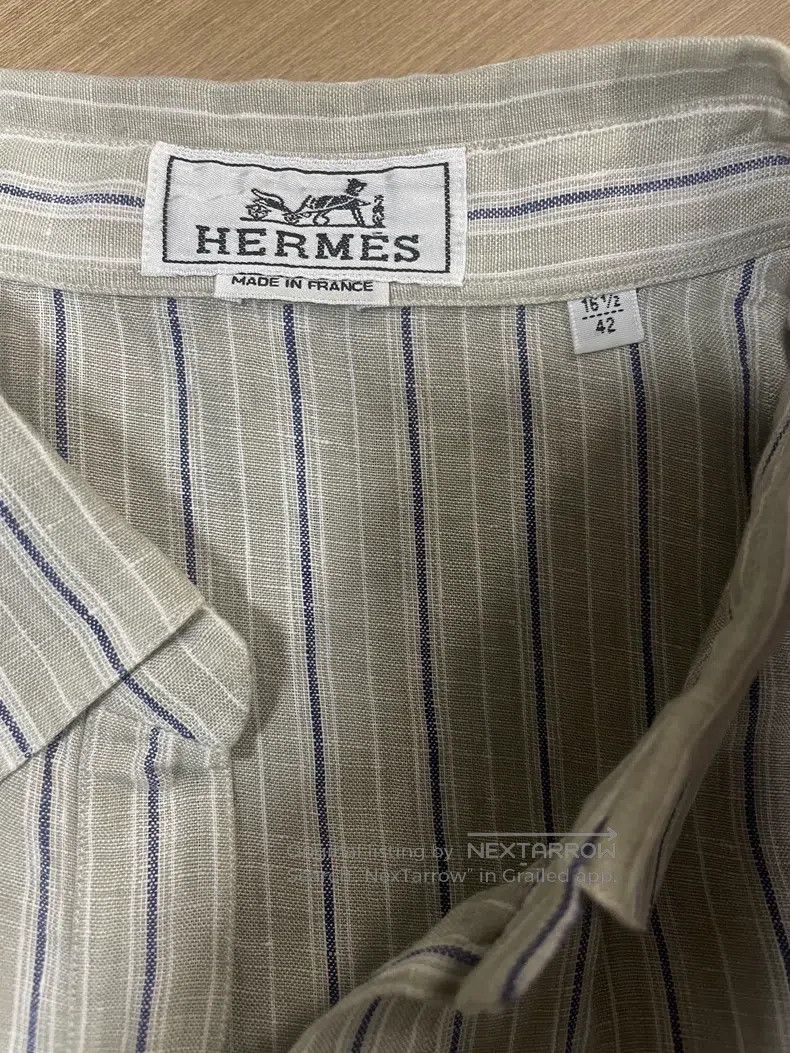 Hermes Hermes size 42 Short Sleeve Cardigan/Shirt (Front Non-butto Size US XS / EU 42 / 0 - 3 Thumbnail