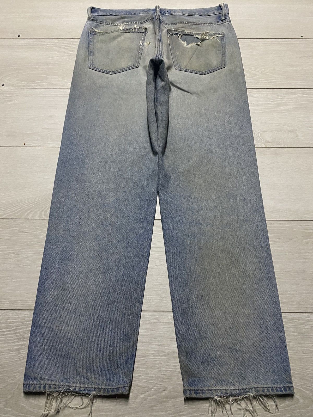 Uniqlo Vintage Japanese Uniqlo Grunge Distressed Tappered Leg Jeans Size US 34 / EU 50 - 2 Thumbnail
