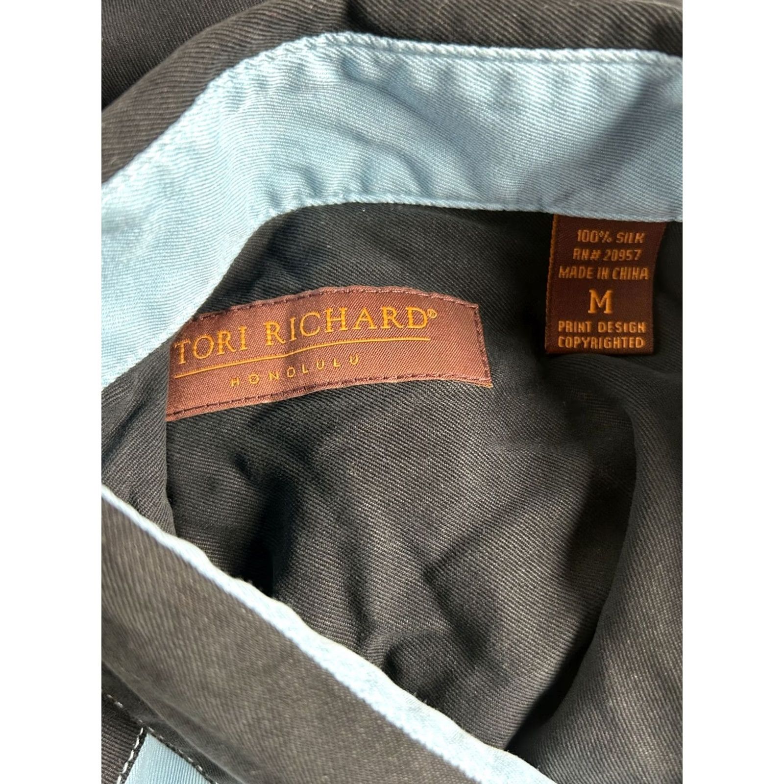 Tori Richard Tori Richard Mens Two-Tone Silk Camp Shirt Medium Blue Embroidered Martini Back Size US M / EU 48-50 / 2 - 4 Thumbnail