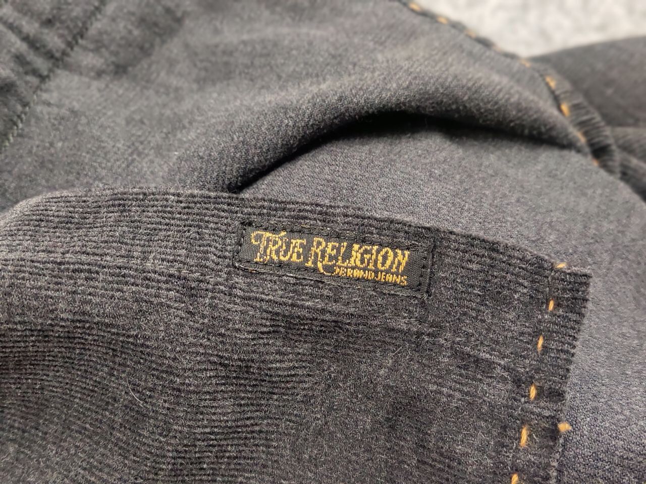True Religion True Religion Mens Workwear Casual Corduroy Button T Shirt Size US S / EU 44-46 / 1 - 16 Thumbnail