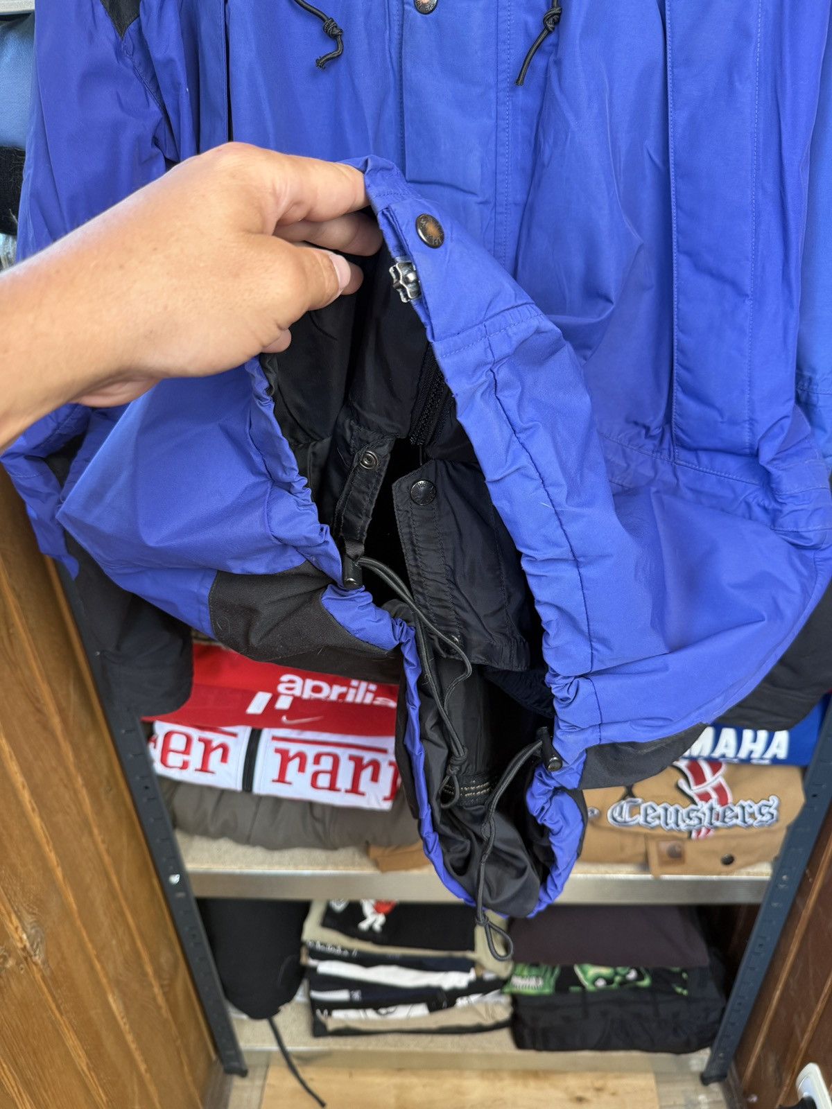 Other Vintage TNF Mountain Gore-Tex Shell Jacket Size US XL / EU 56 / 4 - 13 Thumbnail