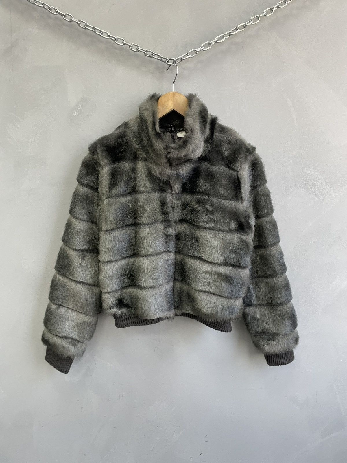Fur fuzzy bomber jacket hystericglamour style hype y2k