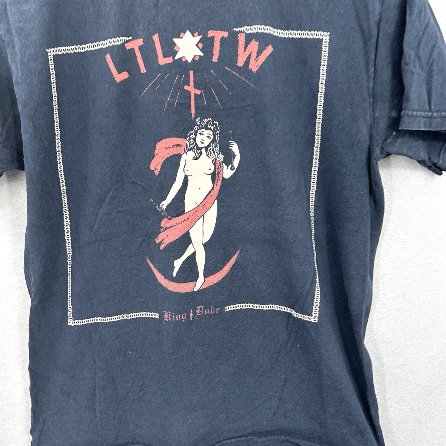 Vintage VINTAGE King Dude Shirt Men Medium Black Lucifer Light of the World Chelsea Wolfe Lonson Wyatt Music Punk Size US M / EU 48-50 / 2 - 5 Thumbnail