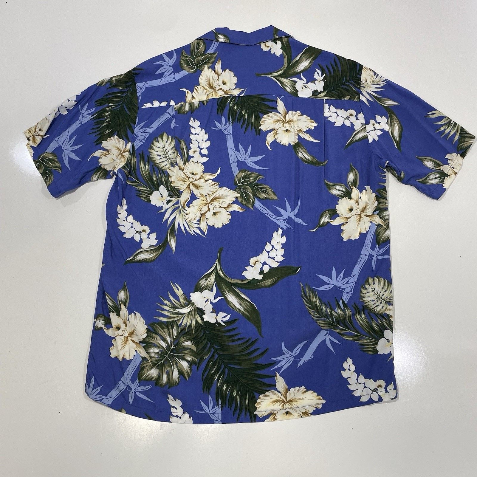 Fashion Nova Winnie Fashion Hawaiian Button Men's Shirt Blue White Floral Size US M / EU 48-50 / 2 - 6 Thumbnail