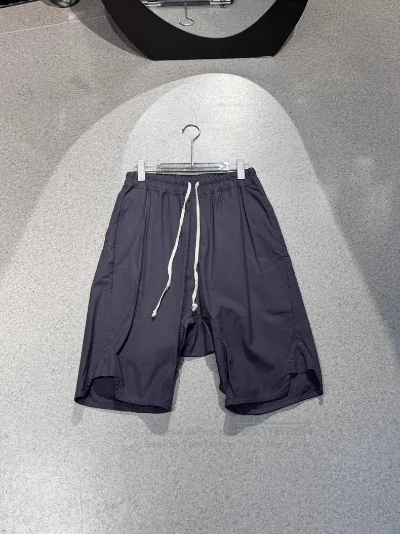 Rick Owens Rick Owens Mainline notched shorts Size US 38 / EU 54 - 1 Thumbnail