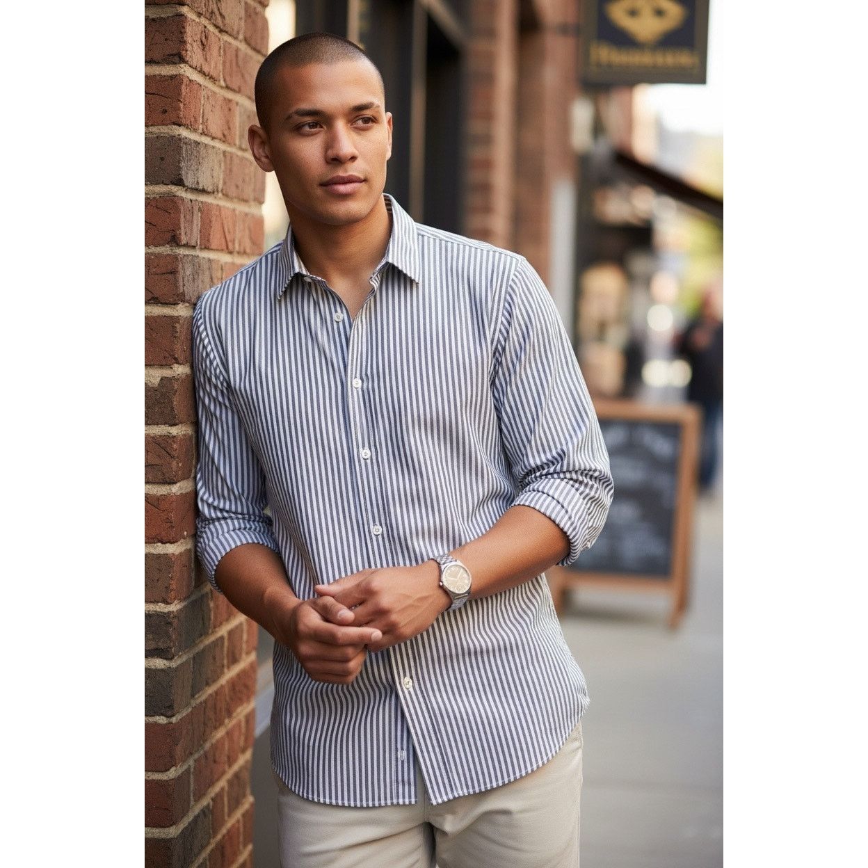 Banana Republic Banana Republic Men’s Button-Down Shirt – Size M Size US M / EU 48-50 / 2 - 1 Thumbnail