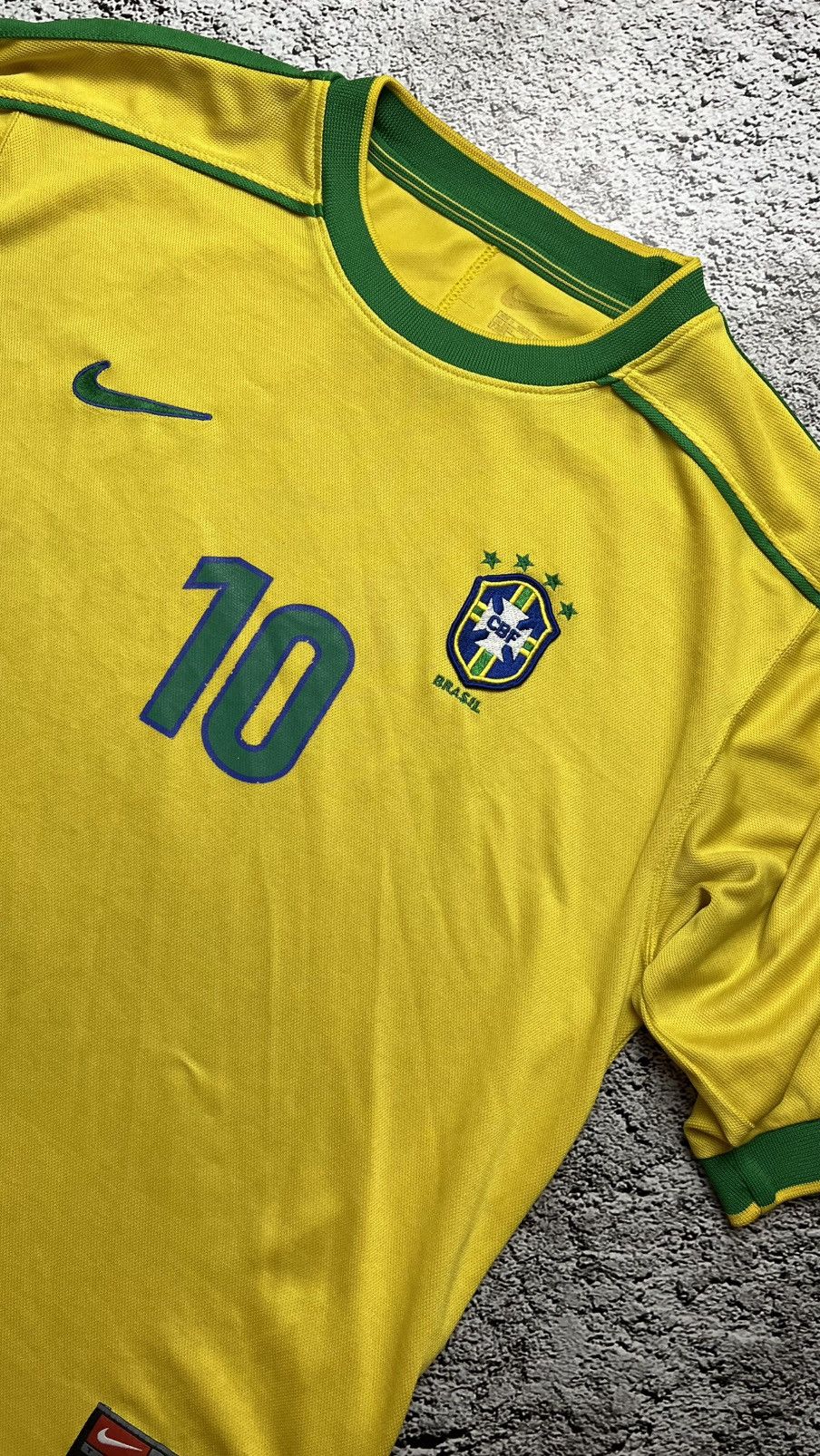 Nike 1999 Brazil football team Rivaldo vintage jersey by nike Size US M / EU 48-50 / 2 - 3 Thumbnail