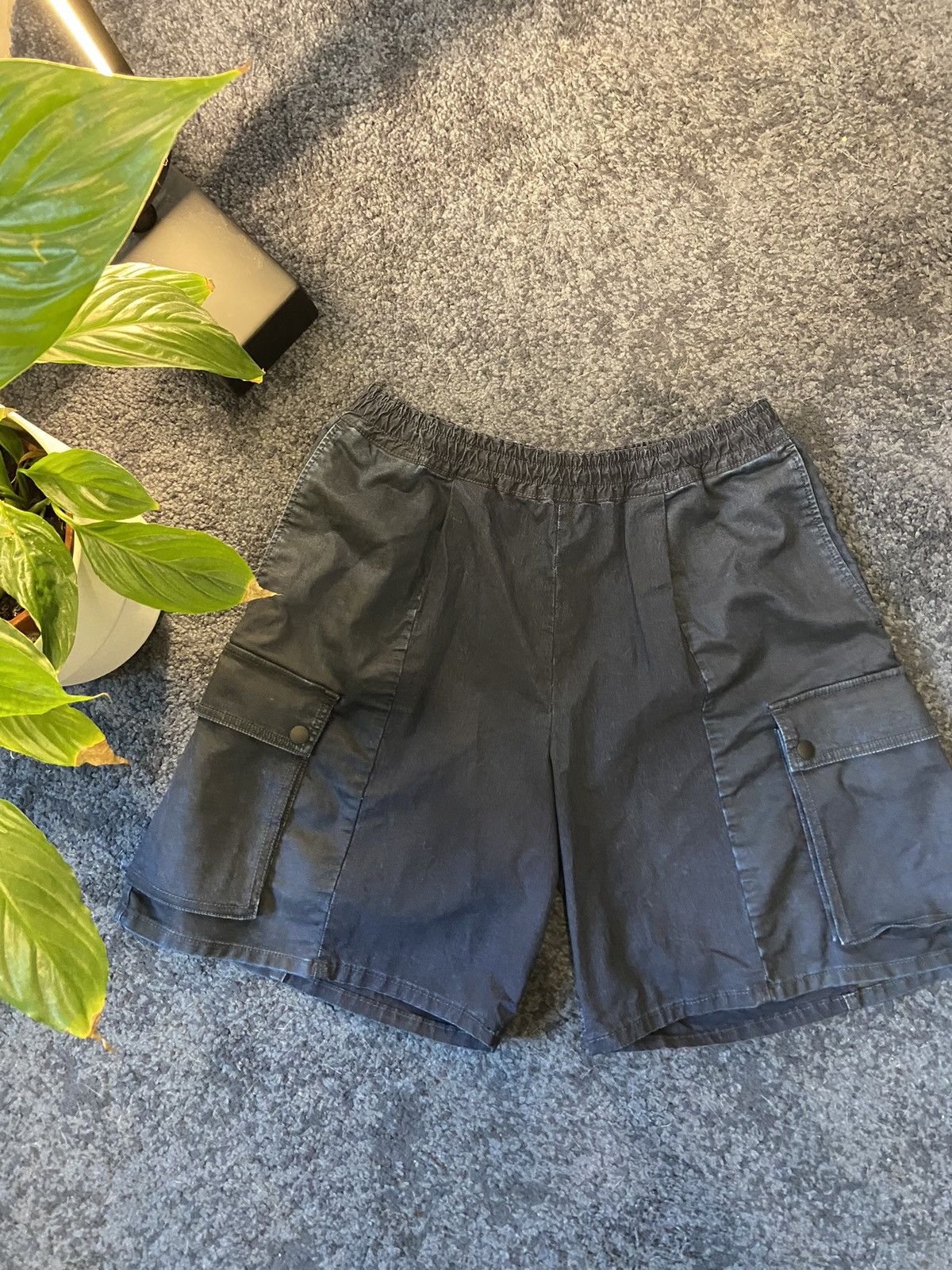 Diesel Diesel cargo shorts Size US 34 / EU 50 - 1 Thumbnail