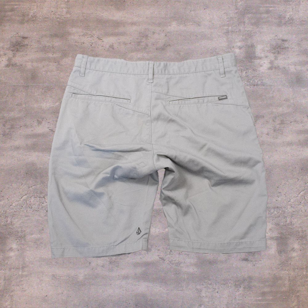 Volcom Y2K 2000's Volcom Baggy Relax Fit Grey Cotton Shorts Size US 36 / EU 52 - 2 Thumbnail