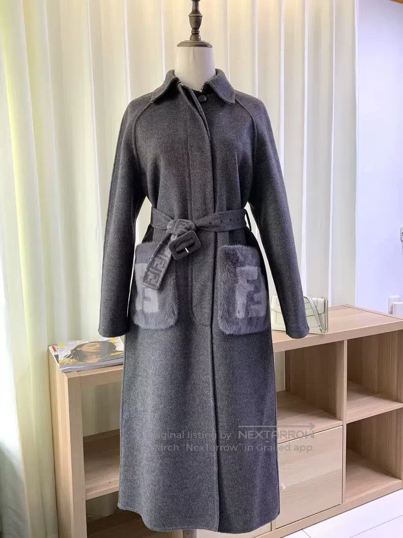 Fendi Fendi Classic Fur Lined Logo Embellished Coat Jacket Size 4XL / US 24-26 - 2 Thumbnail