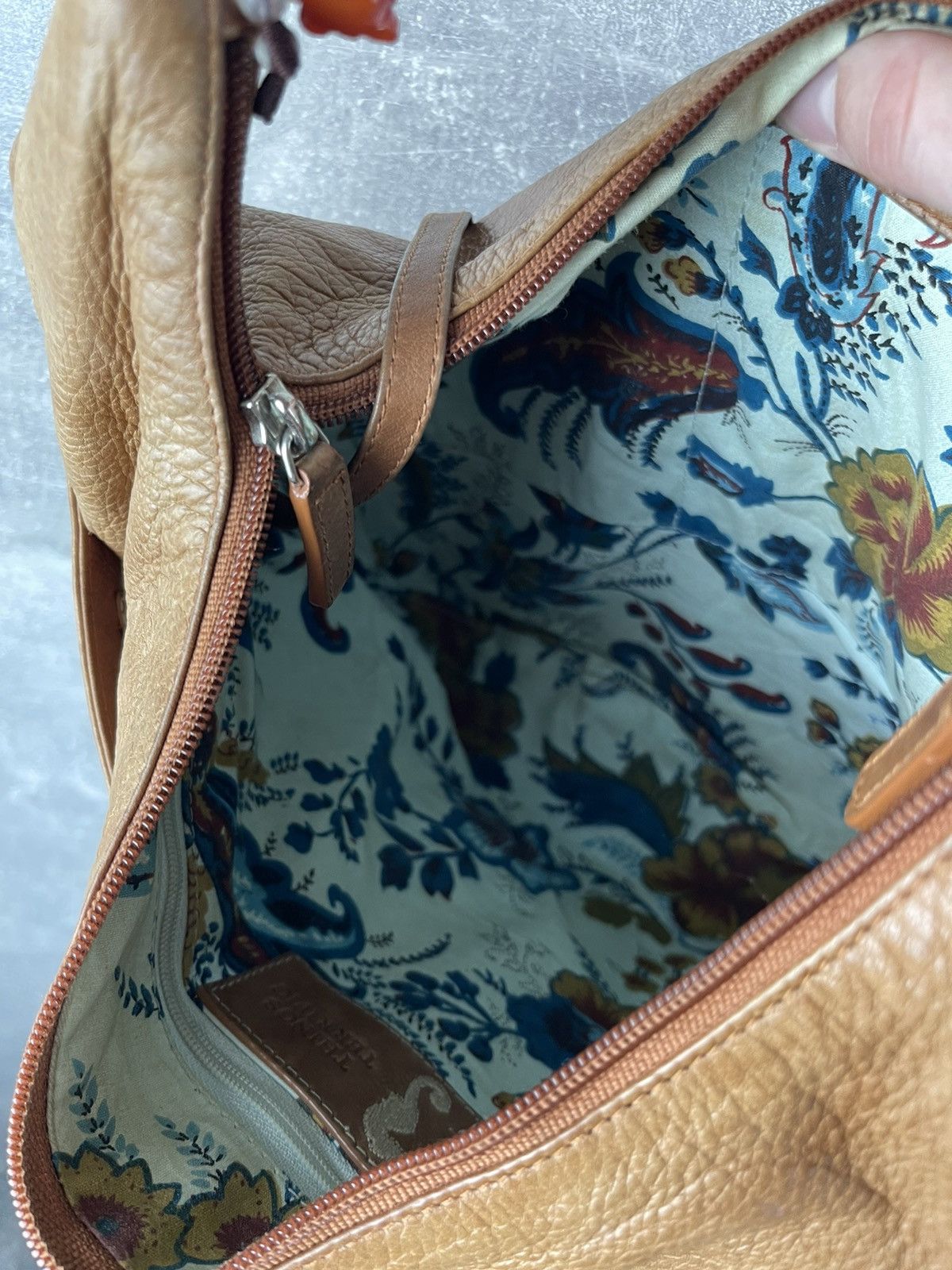 Genuine Leather Things Terrific Leather Hobo Bag Slouchy Tan Bohemian Size ONE SIZE - 9 Thumbnail