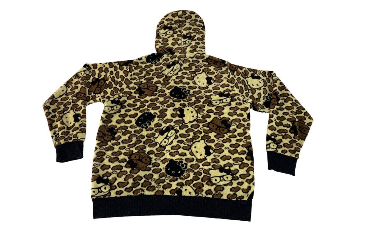 Japanese Brand × Vintage Hello Kitty Leopard Camo All Over Cartoon Art Hooded Zipper Size L / US 10 / IT 46 - 2 Thumbnail