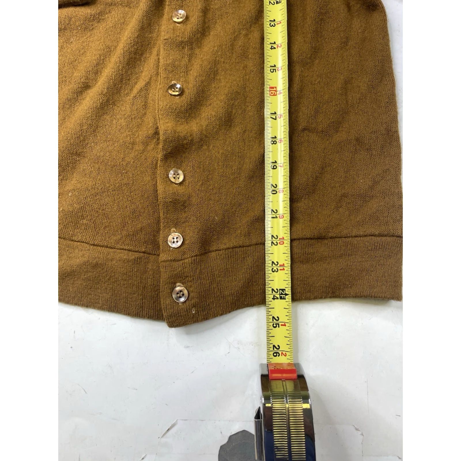 Vintage VINTAGE Cranbrook Cardigan Sweater Unisex Adults S Small Brown Acrylic Knit 1960s 60s Mod Rockabilly Grunge USA Shaggy Fuzzy Classic 70s Atmoic Size US S / EU 44-46 / 1 - 5 Thumbnail