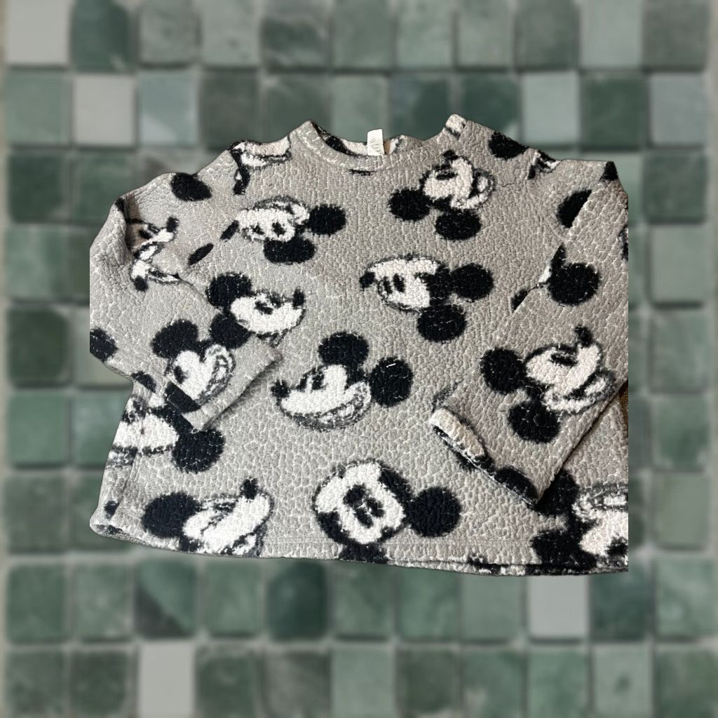 Disney Disney Pajama Top Womens Large L Mickey Mouse Gray Long Sleeve Size L / US 10 / IT 46 - 1 Thumbnail