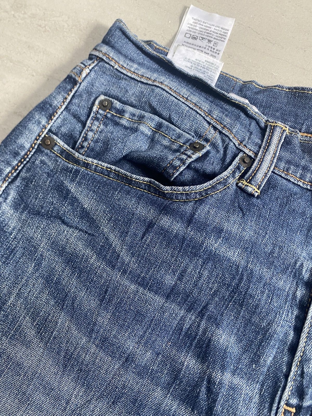 Levi's Levi’s 505 – Classic Straight Fit Size US 32 / EU 48 - 5 Thumbnail
