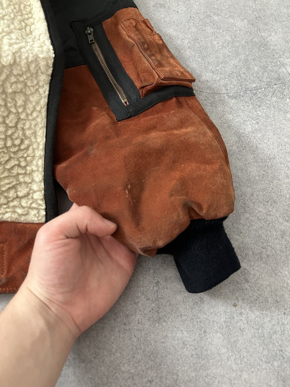 Genuine Leather Vintage Genuine Leather Navajo bombers jacket made in usa Size US L / EU 52-54 / 3 - 8 Thumbnail