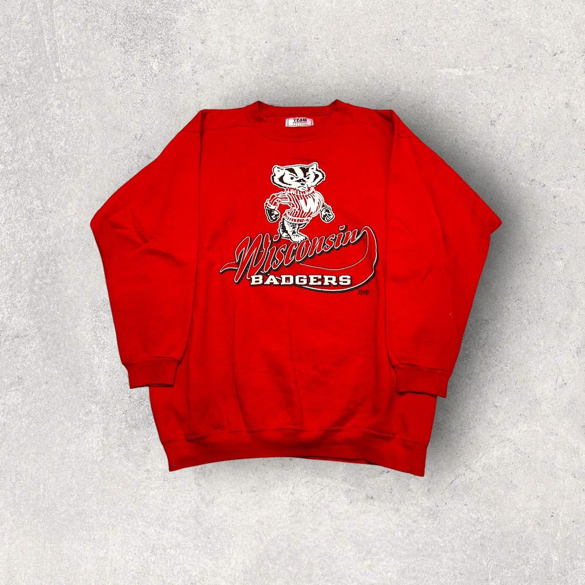 NCAA × Vintage Vintage Wisconsin Badgers sweatshirt Size US XL / EU 56 / 4 - 1 Thumbnail