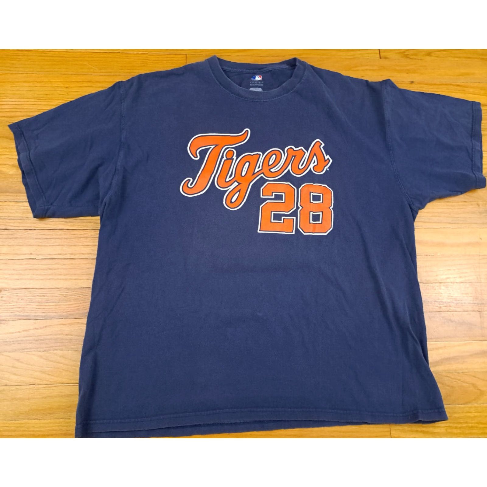 Vintage VINTAGE Detroit Tigers Curtis Granderson 2XL T-Shirt Mens Blue Solid Short Sleeve Genuine Merchandise Sports Baseball 29in long 26in pit to pit Size US XXL / EU 58 / 5 - 3 Thumbnail