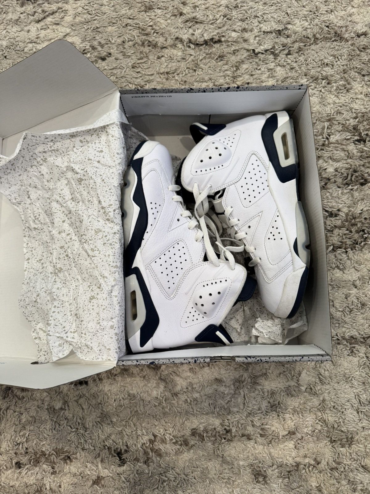 Jordan Brand Air Jordan 6 Size US 10 / EU 43 - 1 Thumbnail