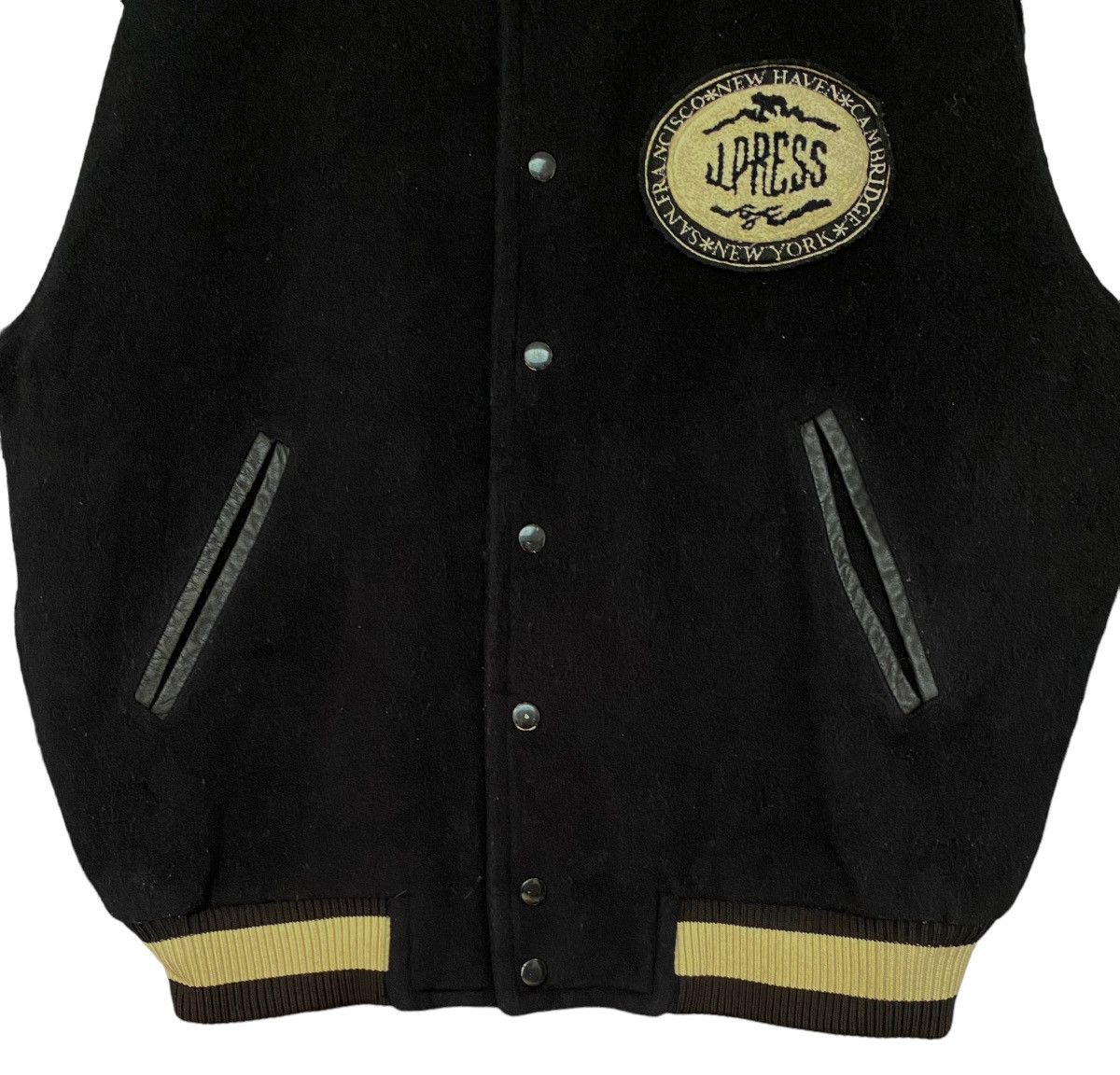 Japanese Brand × Vintage Vintage Japanese Brand J Squeeze Varsity Jacket 1990s Size US L / EU 52-54 / 3 - 6 Thumbnail