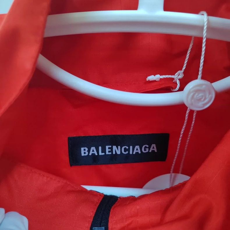 Balenciaga Balenciaga Polyester printed logo jacket 2502-Nextarrow Size US S / EU 44-46 / 1 - 4 Thumbnail