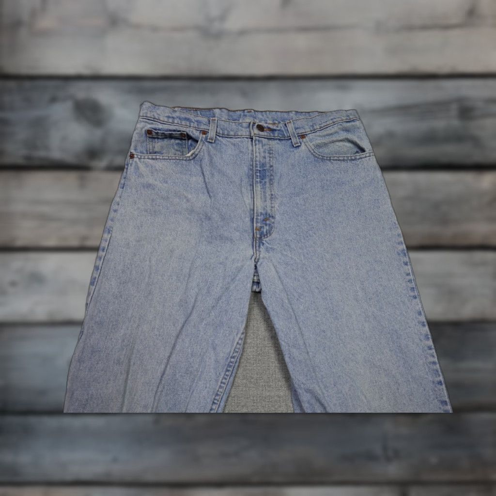 Levi's VINTAGE Levi's 550 Jeans Mens 36x32 Blue Relaxed Fit Light Wash Western Cowboy Jeans Size US 36 / EU 52 - 1 Thumbnail