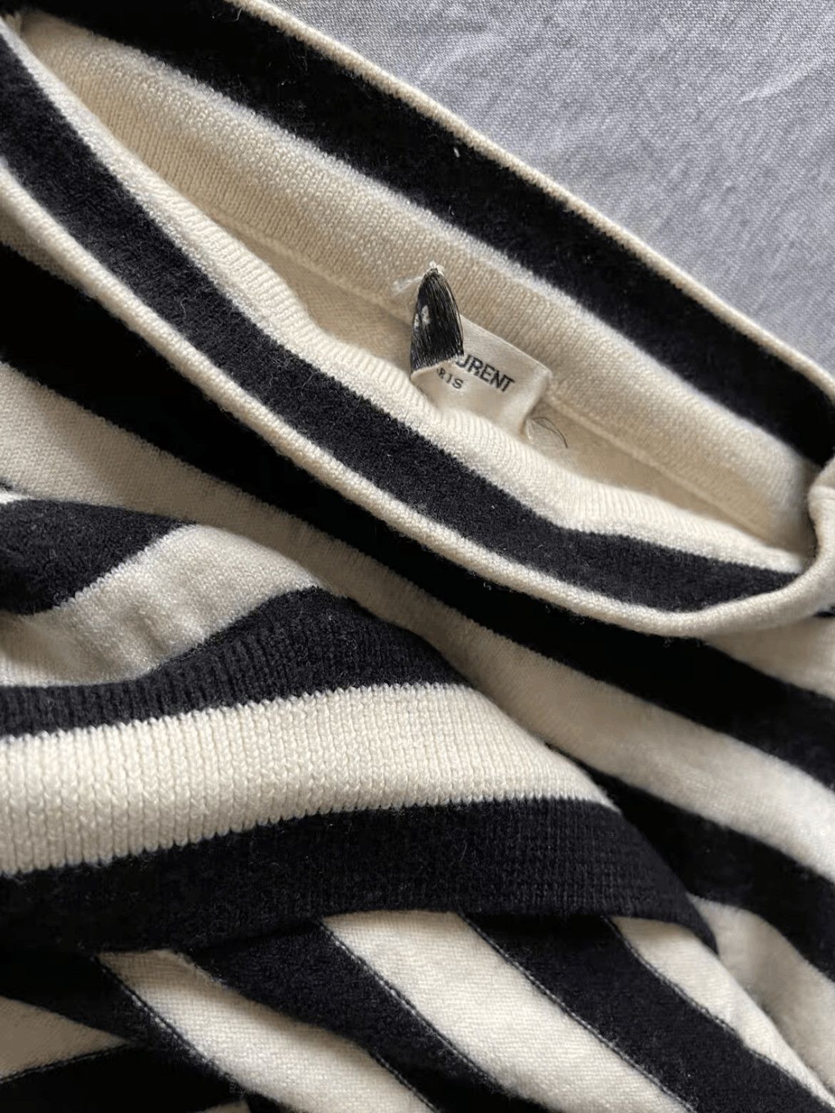 Saint Laurent Paris Saint Laurent Paris 15AW Runway Stripe Knitwear Size US L / EU 52-54 / 3 - 2 Thumbnail