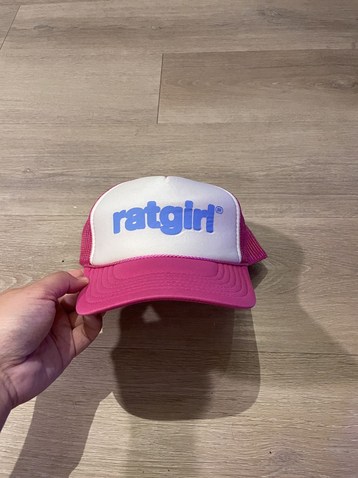 STRAY RATS RATGIRL TRUCKER HAT