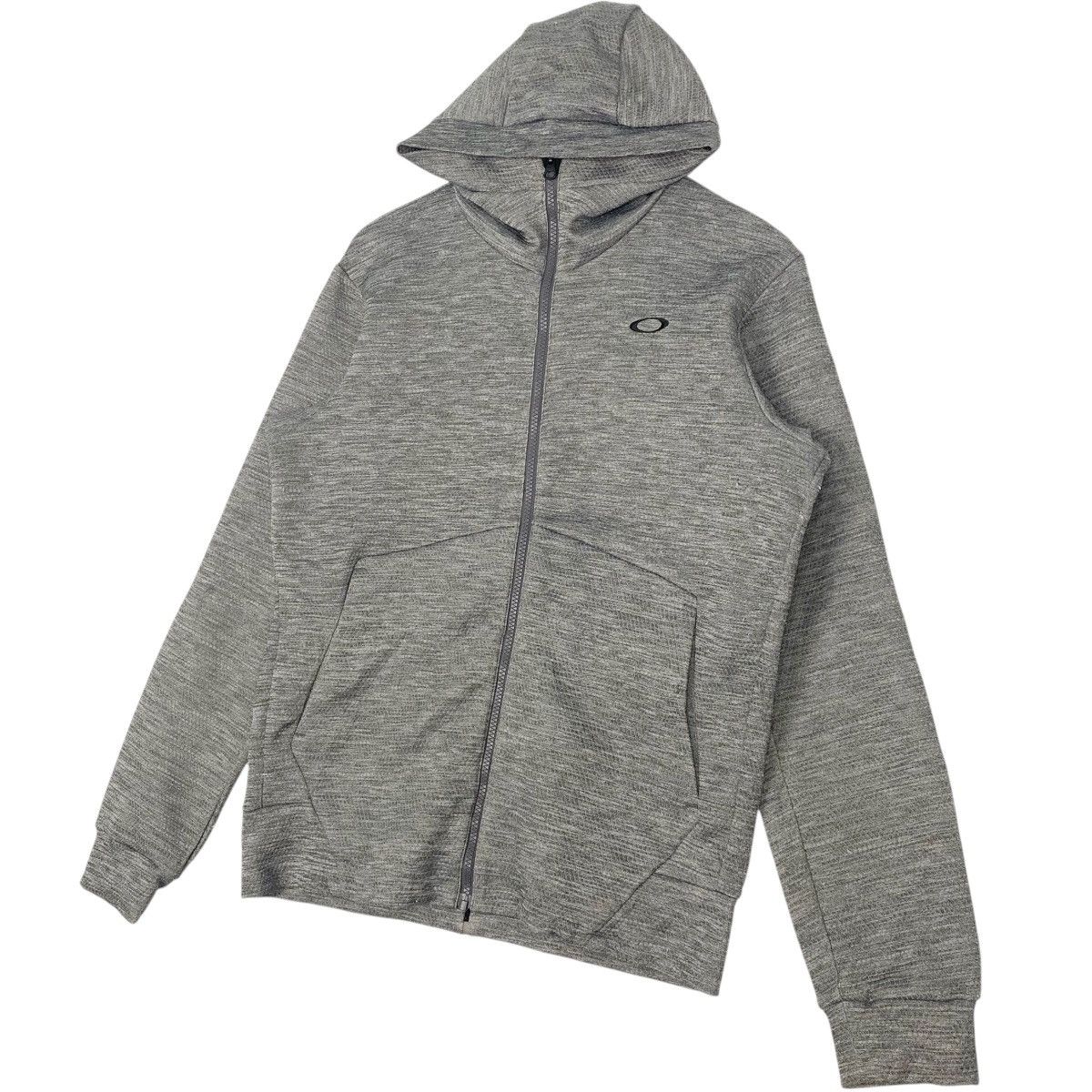 Other Vintage Oakley Hoodie Sweater Gray Pullover Jumper Size M Size US M / EU 48-50 / 2 - 2 Thumbnail