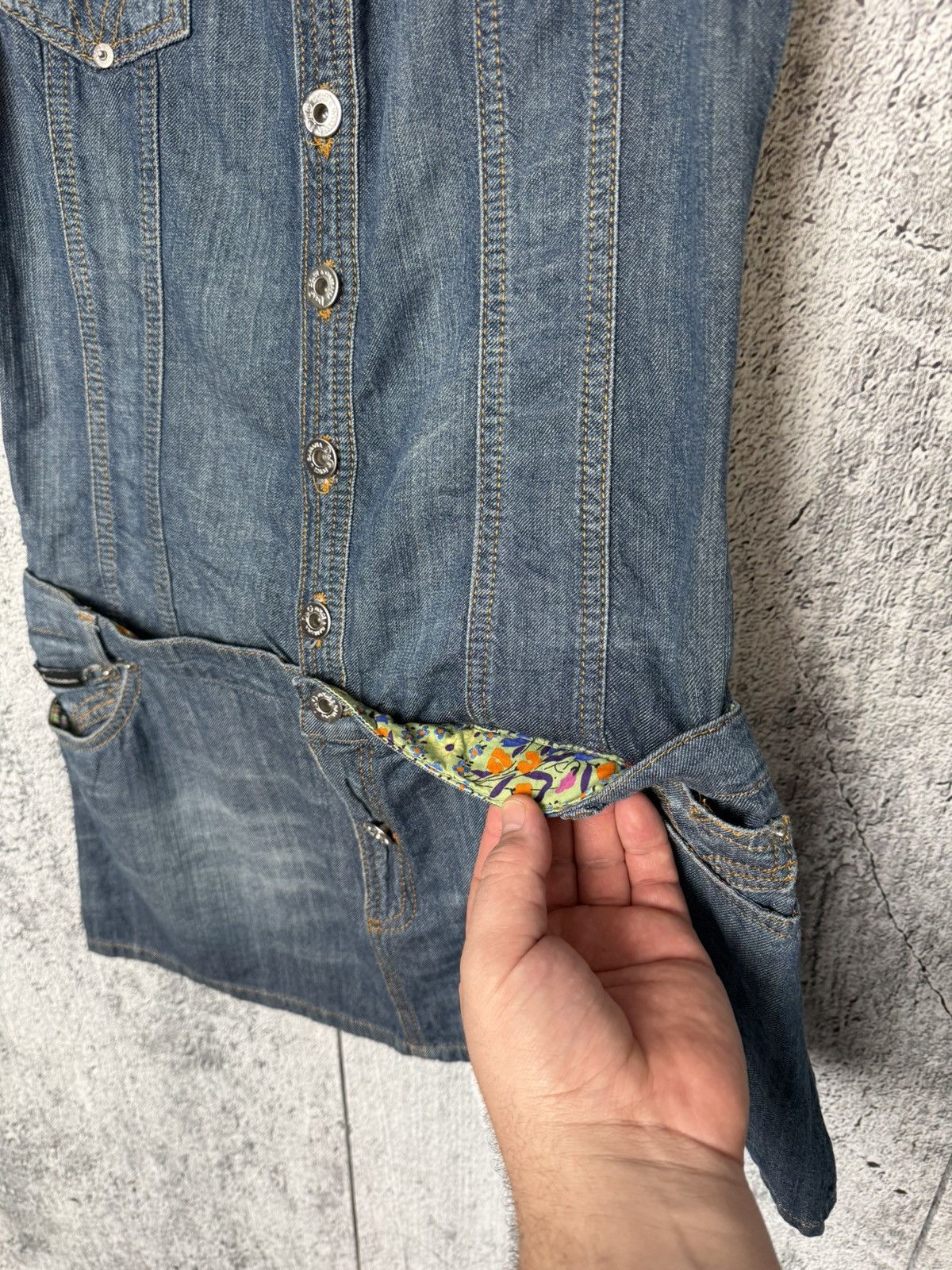 Dolce & Gabbana Dolce & Gabbana Denim Sleeveless Dress Button Front Jens D&G Size M / US 6-8 / IT 42-44 - 14 Thumbnail