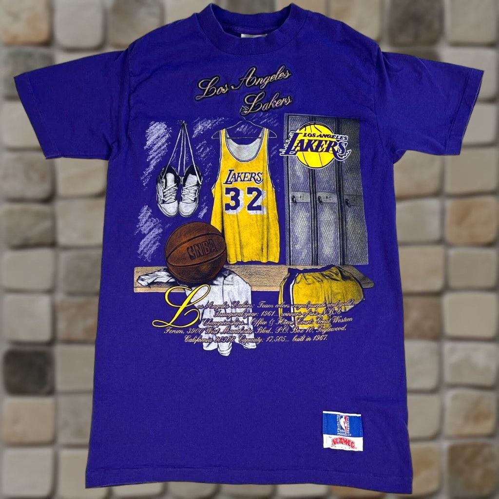 Nutmeg VINTAGE Mens 90s LA Lakers T-Shirt Nutmeg Made in USA Purple Cotton 90s Sports Crew Neck Short Sleeve Size M Mens Size US M / EU 48-50 / 2 - 1 Thumbnail