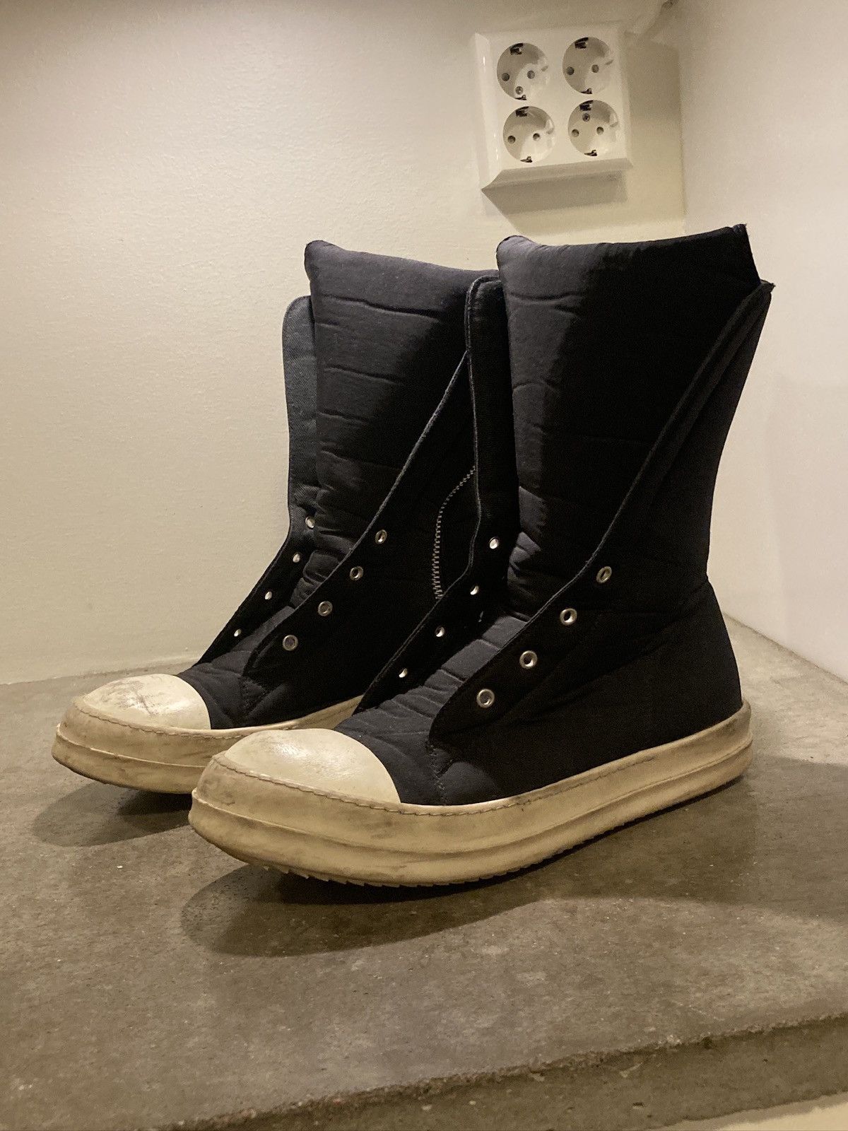 Rick Owens Rick Owens ”Laceless Ramone” Size US 10 / EU 43 - 2 Thumbnail
